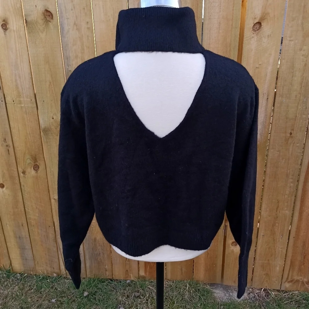& Other Stories Black turtle neck Open Back Cropped Sweater S - Picture 4 of 8